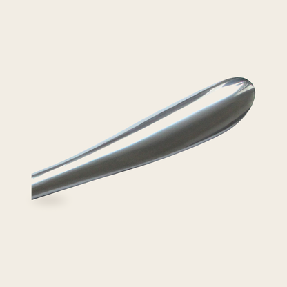 Close-up of the scoop on the Steel Shoe Horn, showing the curved inner face the heel slides against